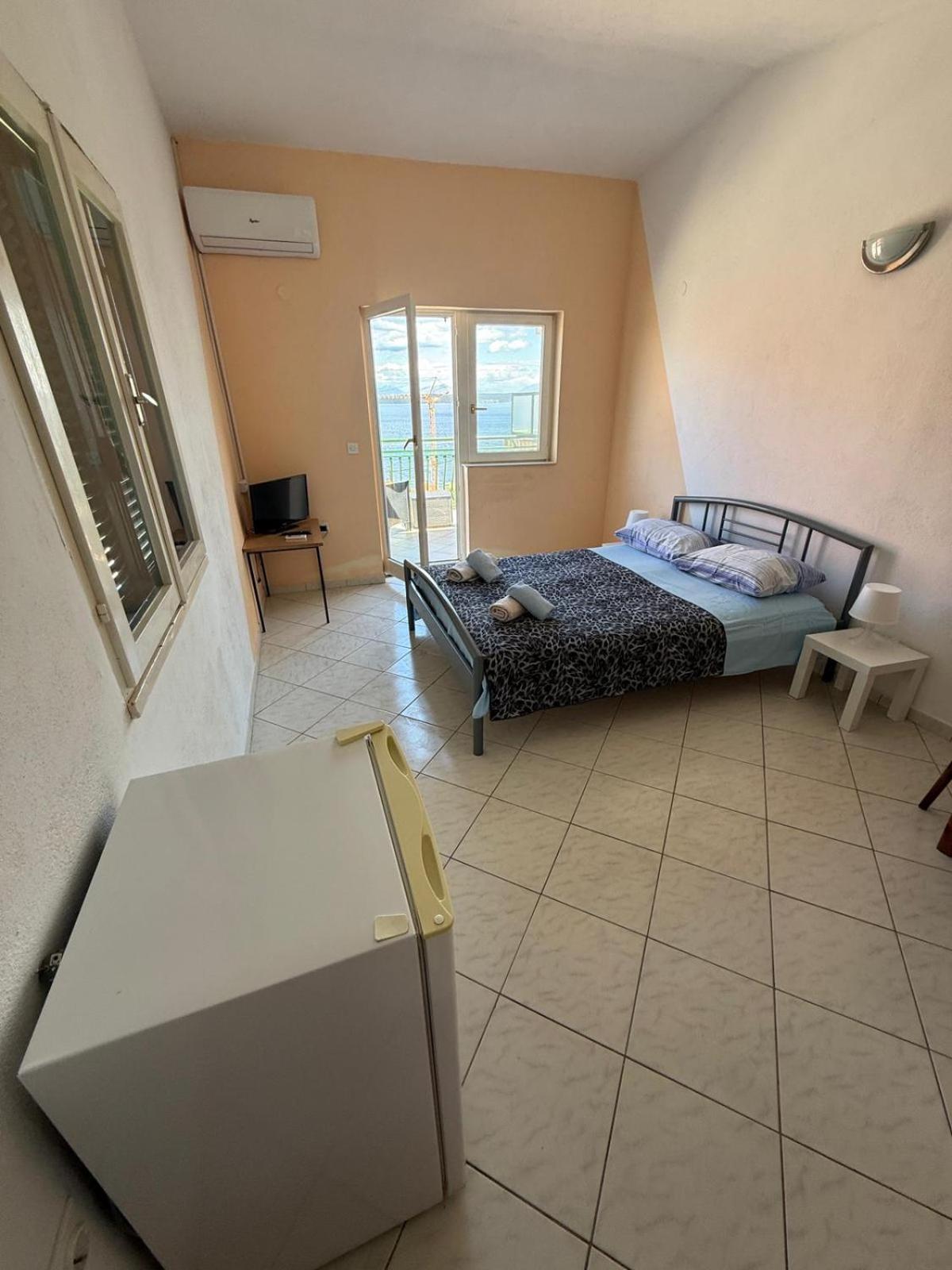 Apartments Laguna Stomorska Room photo